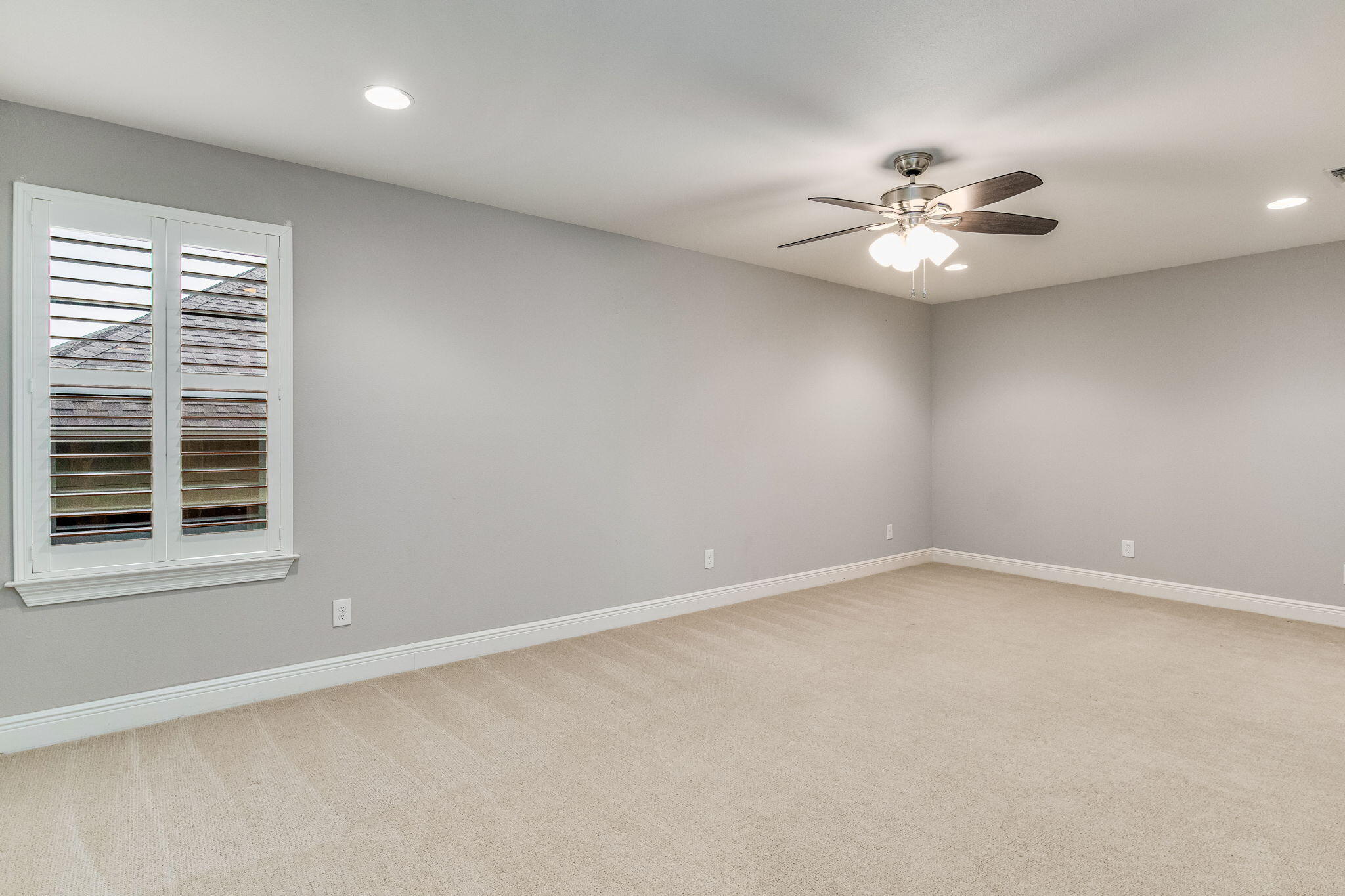 NATURE TRAIL - Residential