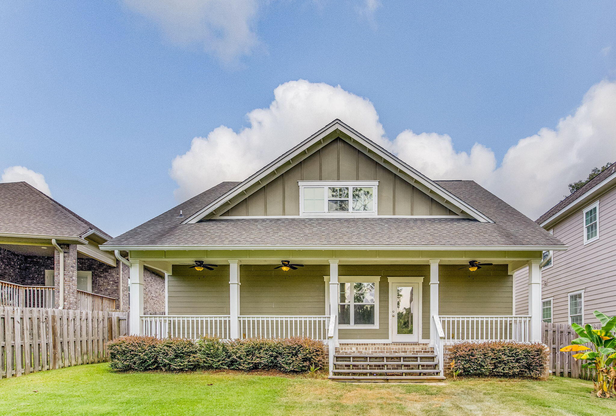 NATURE TRAIL - Residential