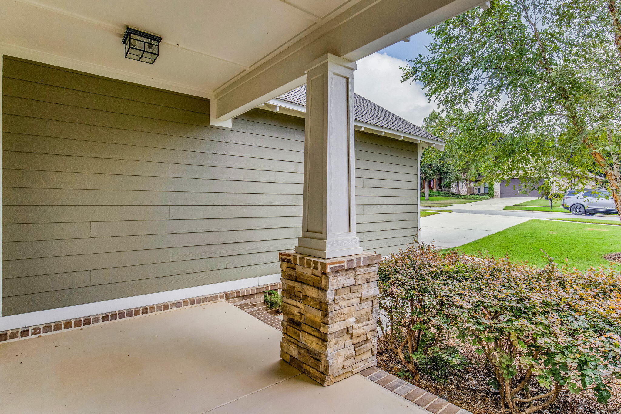 NATURE TRAIL - Residential