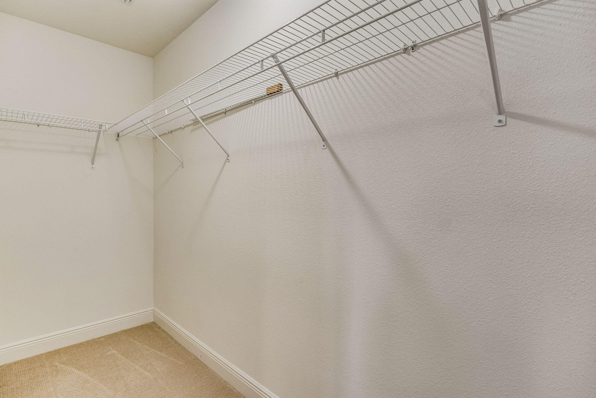 NATURE TRAIL - Residential