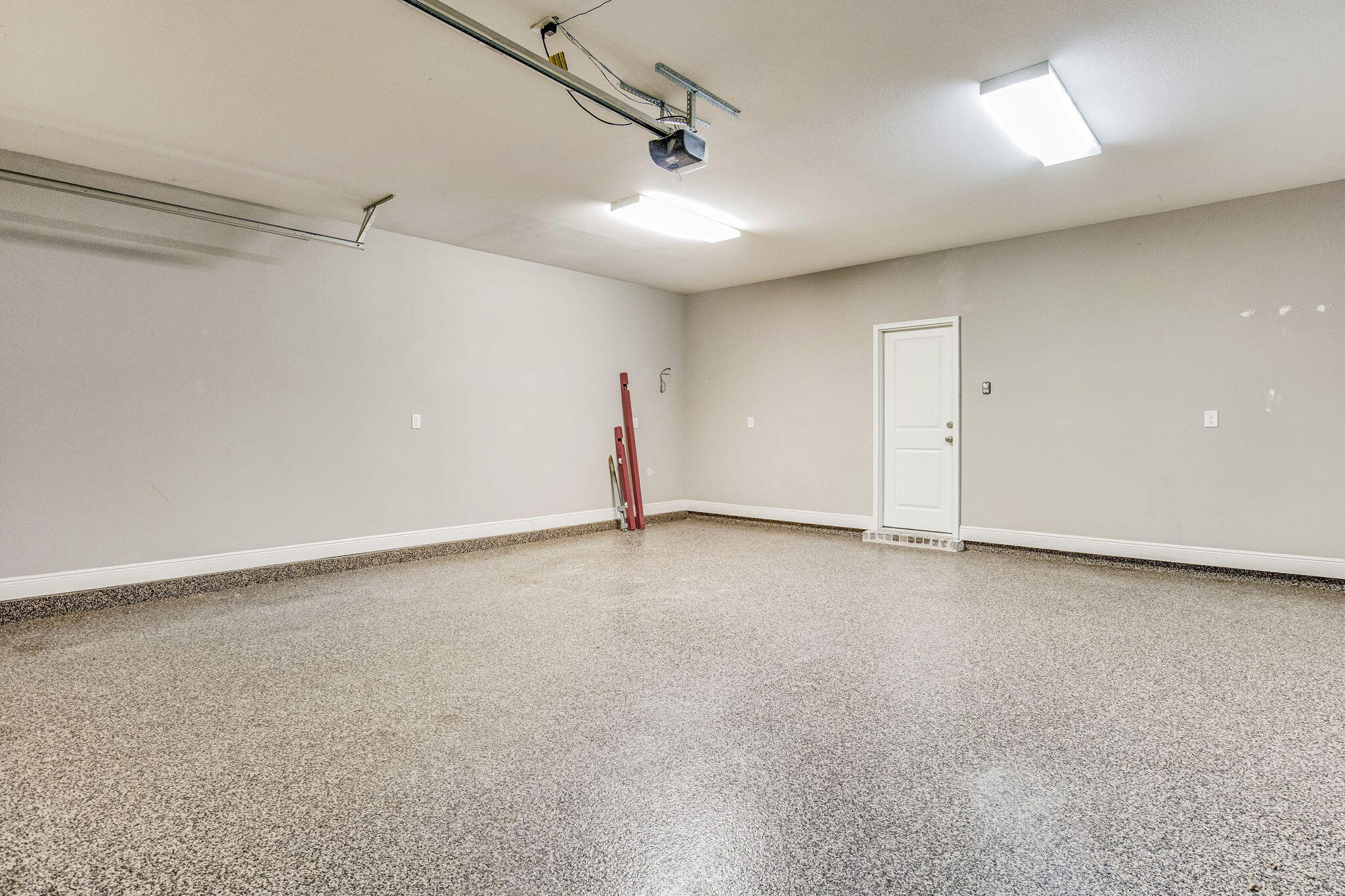 NATURE TRAIL - Residential