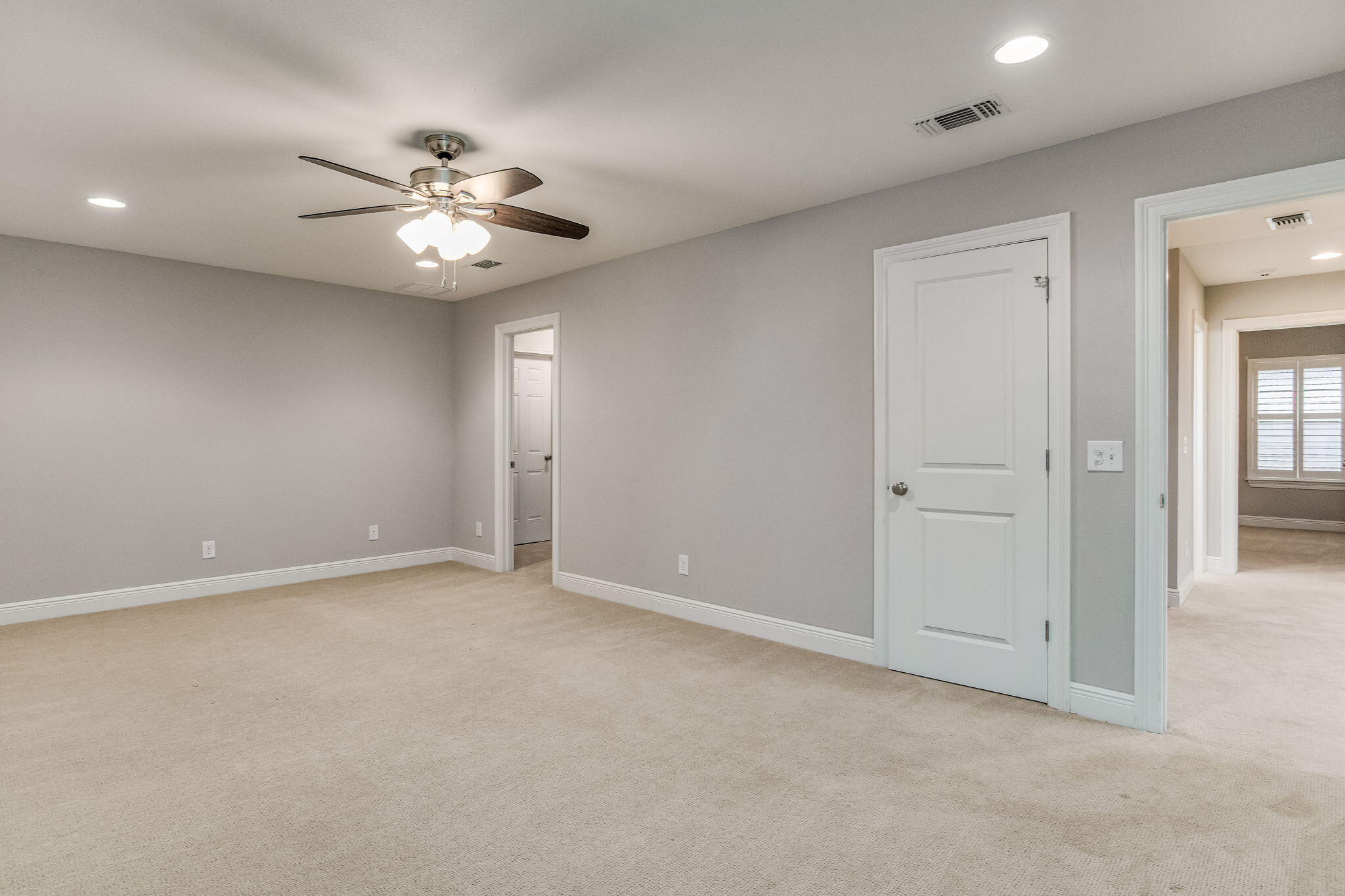 NATURE TRAIL - Residential