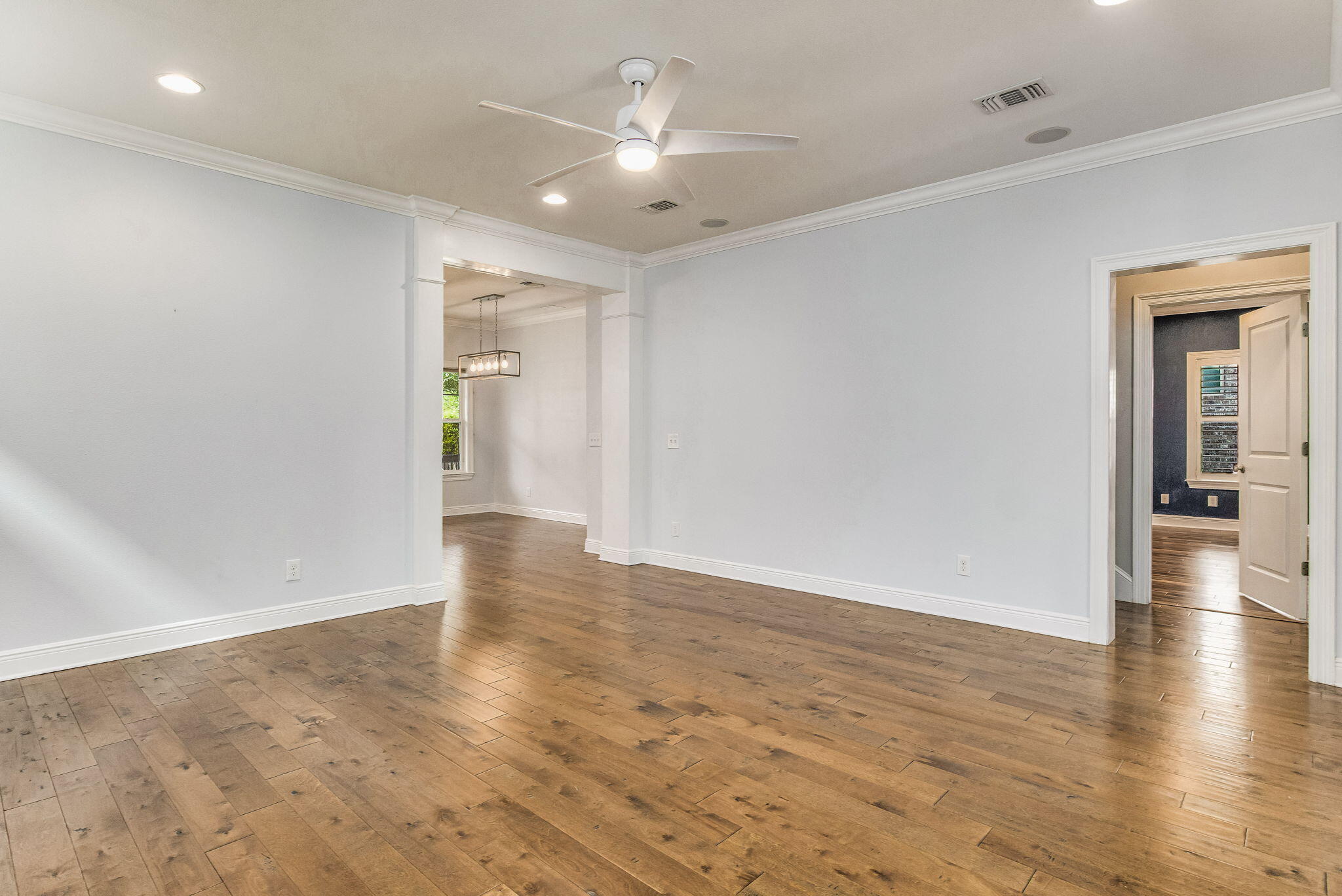 NATURE TRAIL - Residential