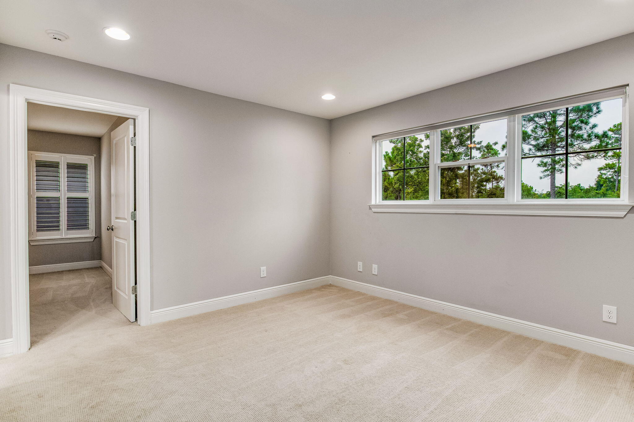 NATURE TRAIL - Residential