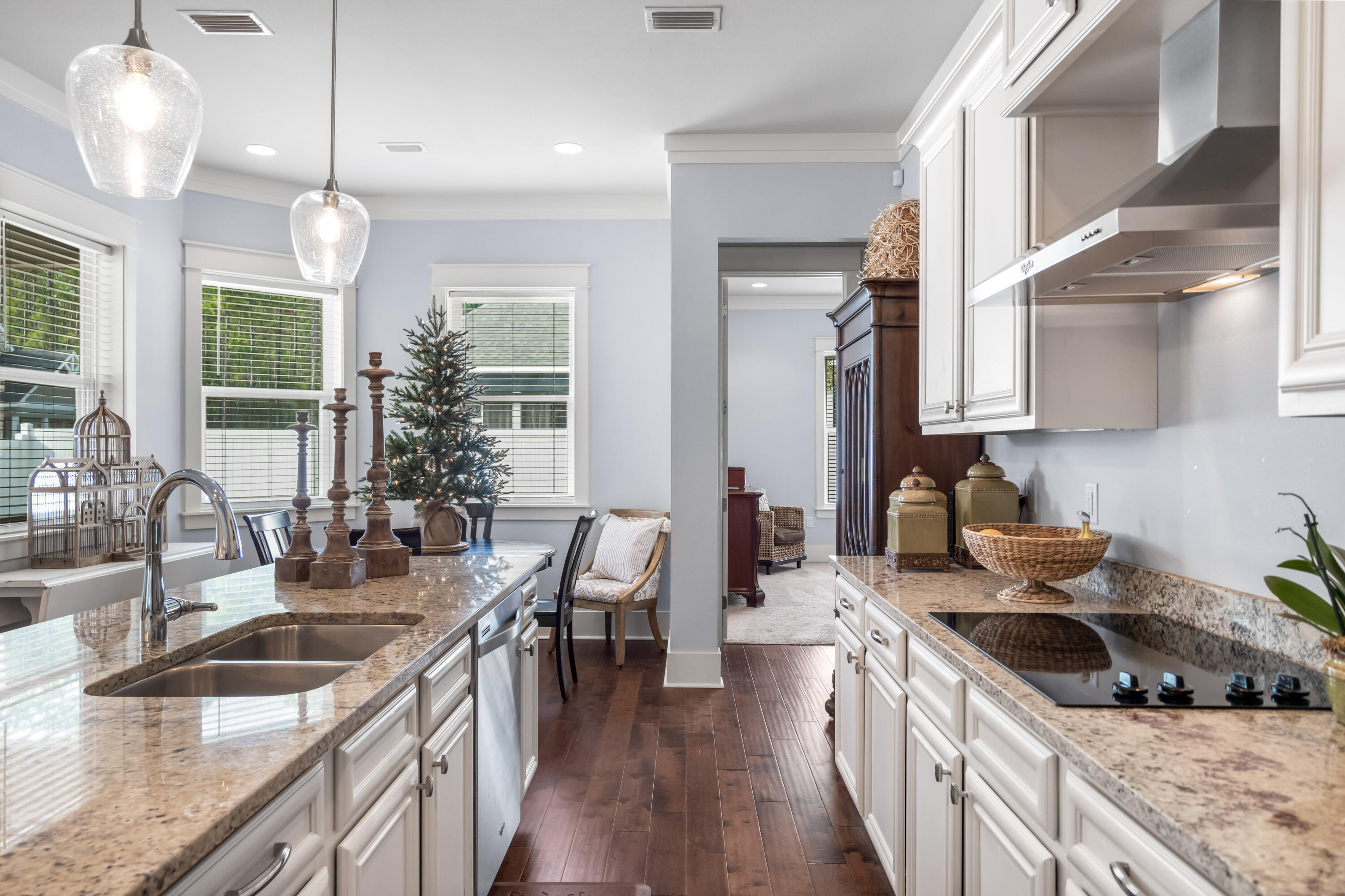 Paradise Cove - Residential