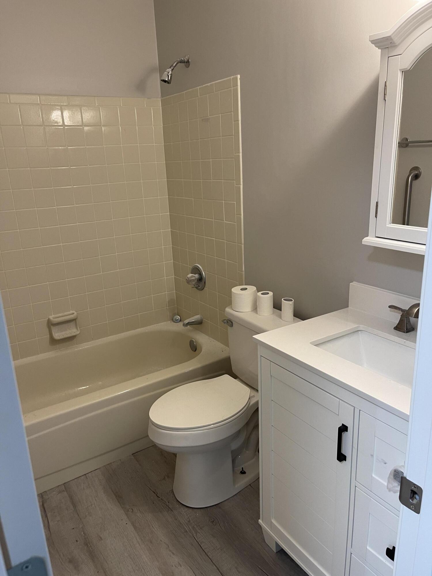 BLUE PINE VILLAGE AMENDED - Residential Lease