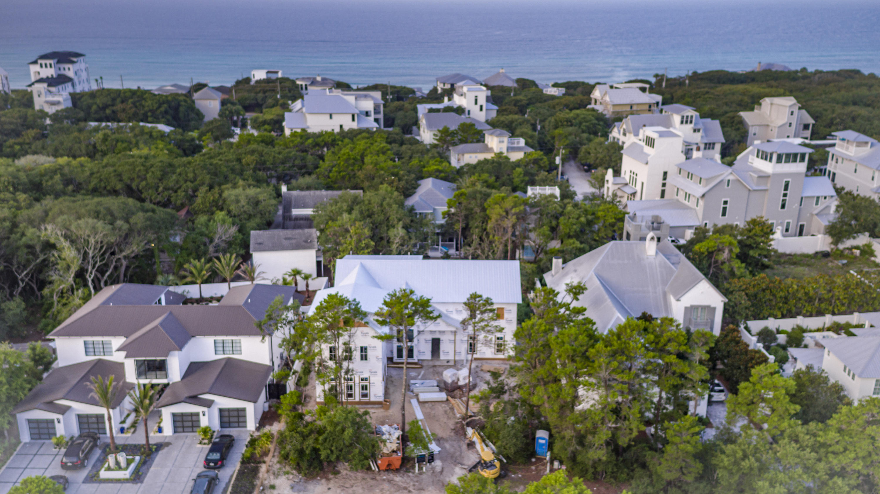 SEAGROVE VILLAGE 6TH ADD - Residential