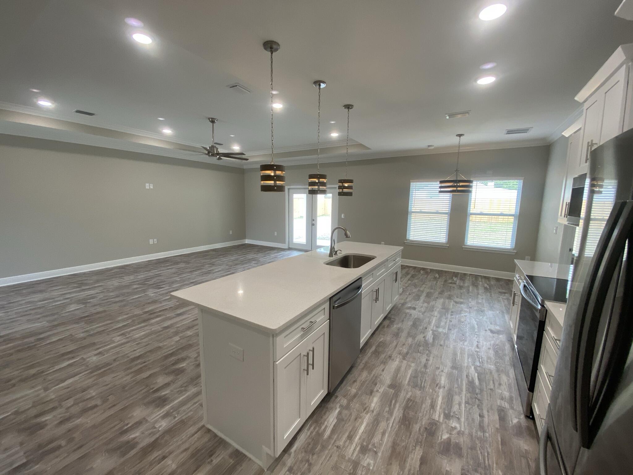 WYNNEHAVEN BEACH ESTATES - Residential