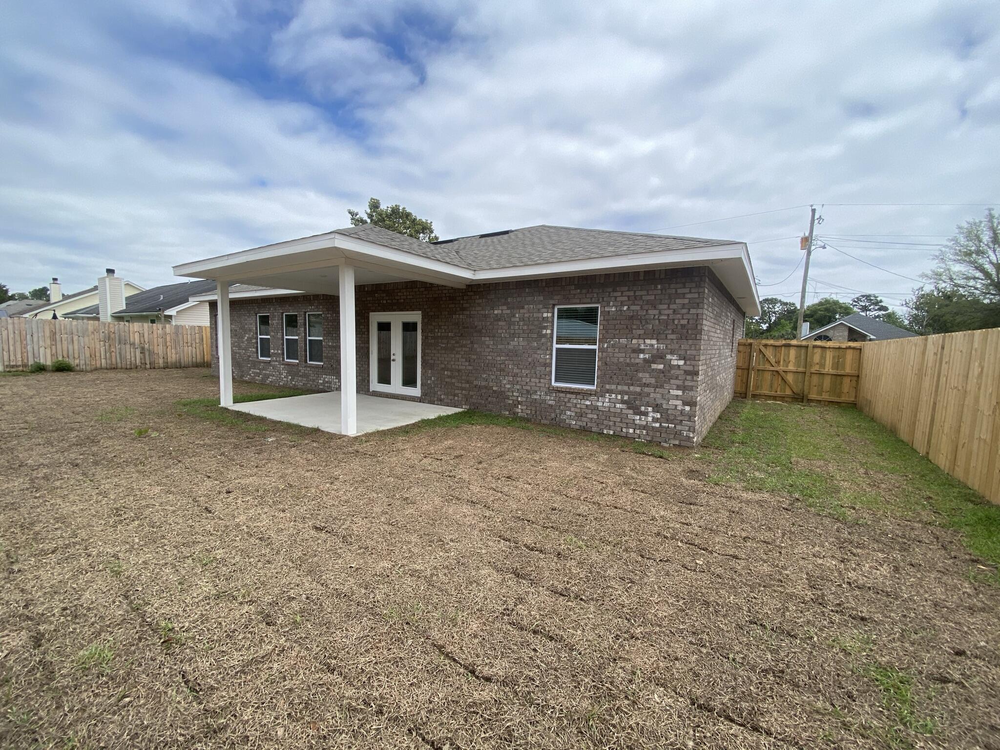 WYNNEHAVEN BEACH ESTATES - Residential