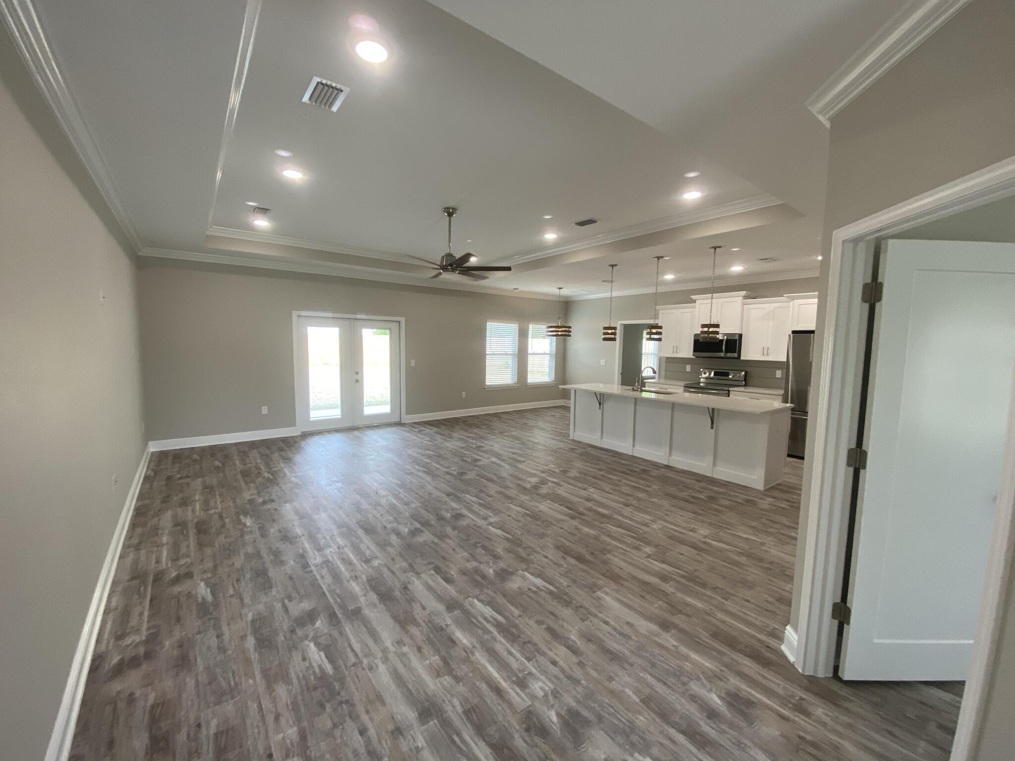 WYNNEHAVEN BEACH ESTATES - Residential