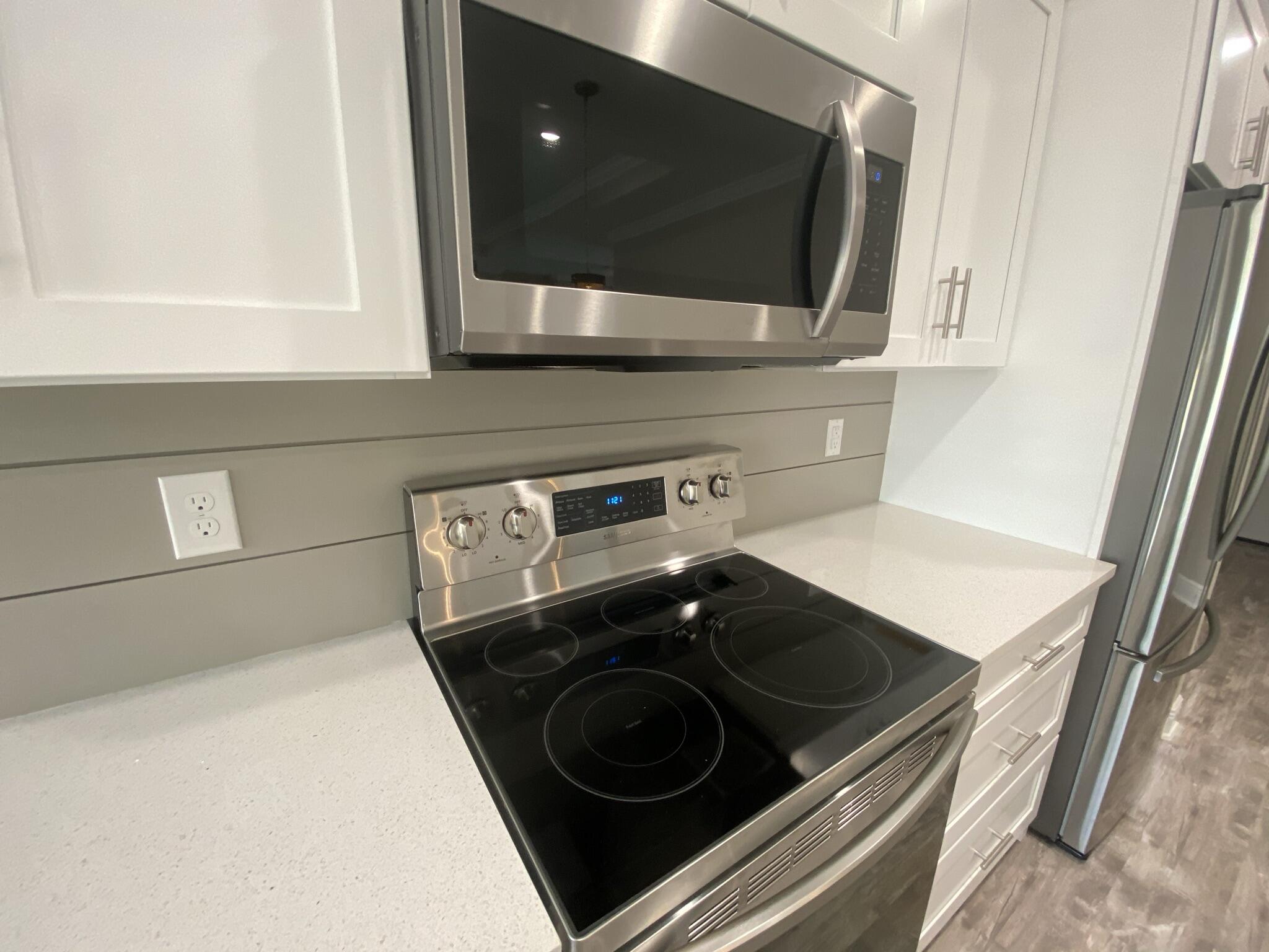 WYNNEHAVEN BEACH ESTATES - Residential