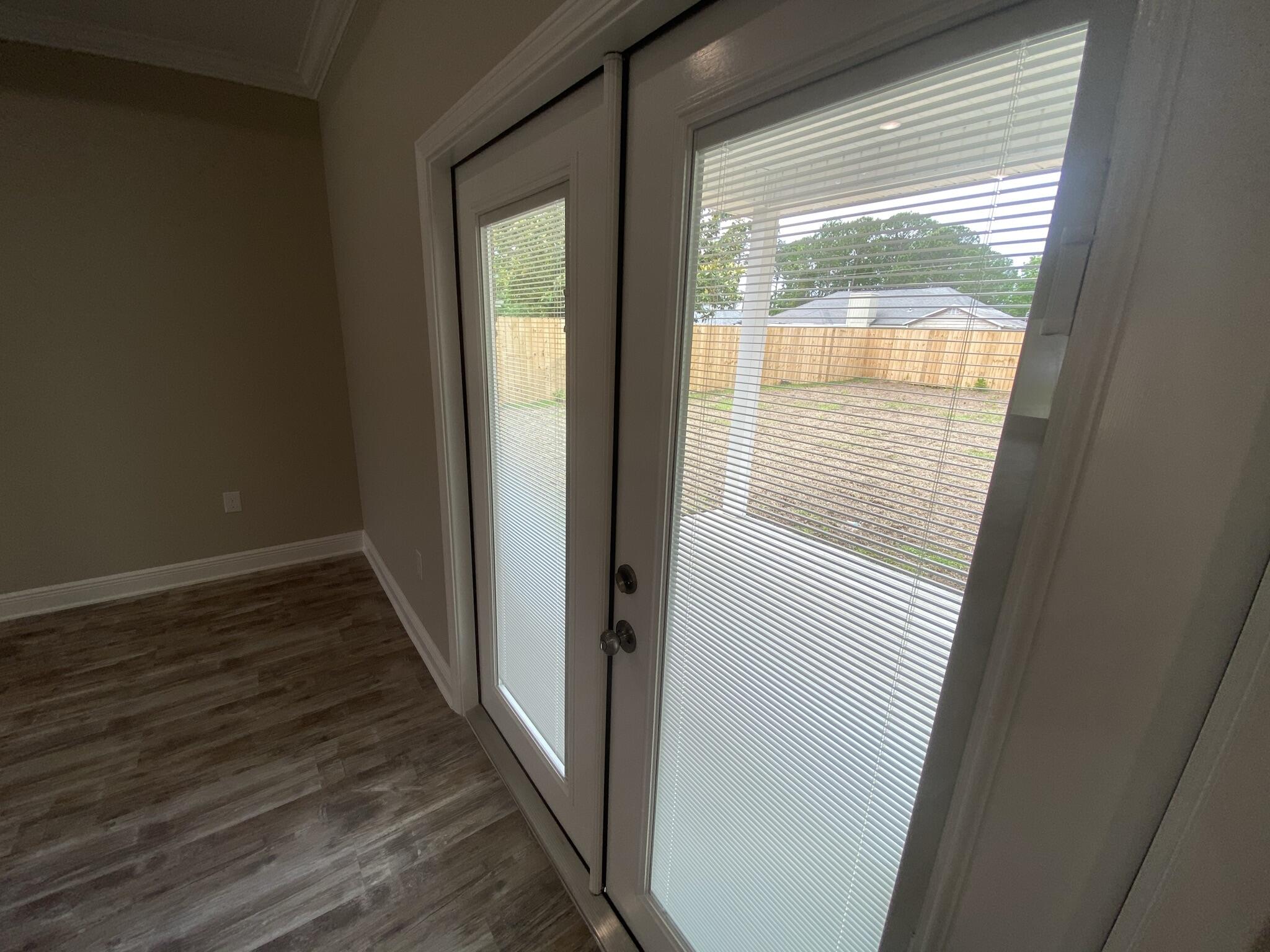 WYNNEHAVEN BEACH ESTATES - Residential