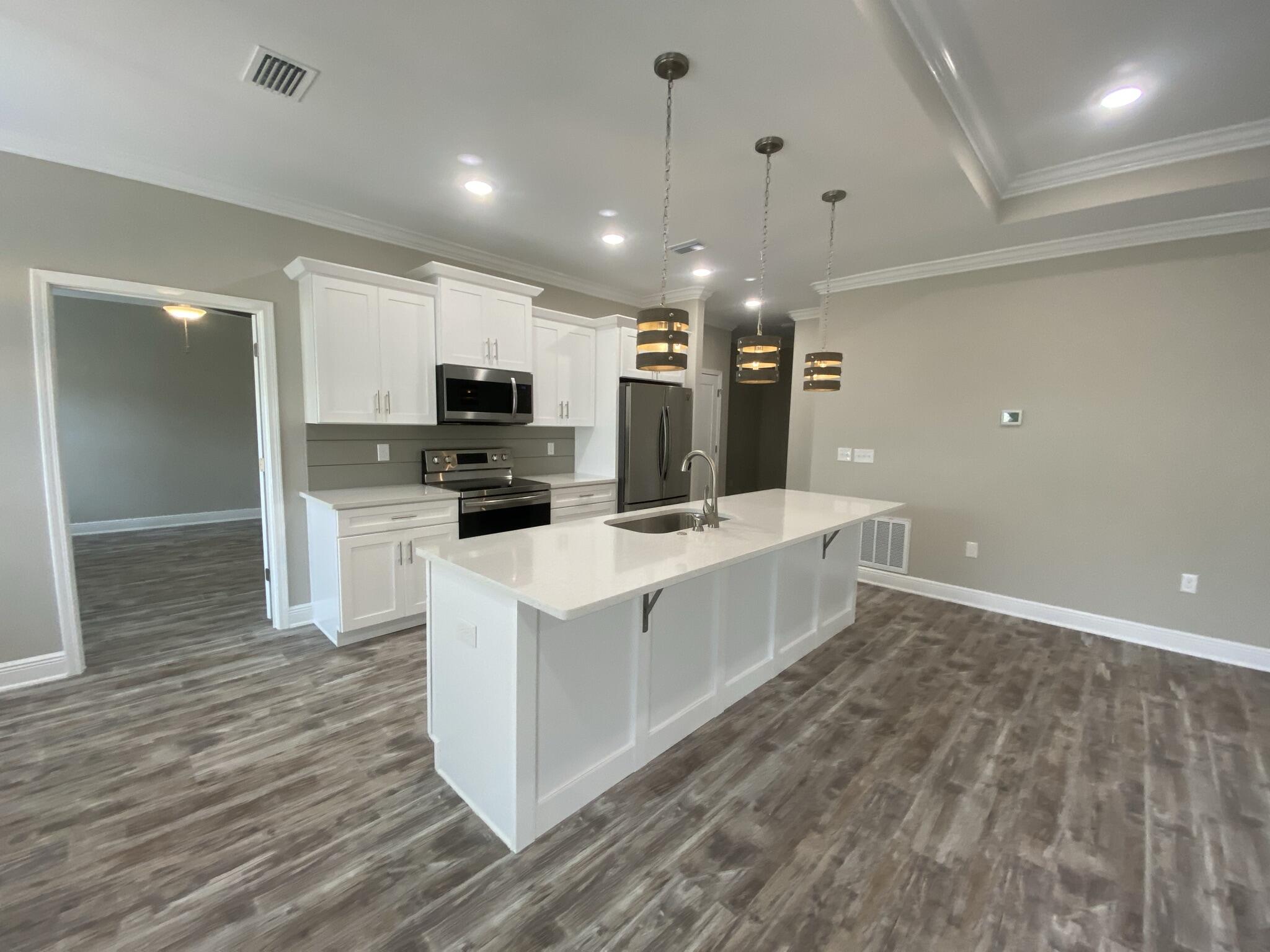 WYNNEHAVEN BEACH ESTATES - Residential