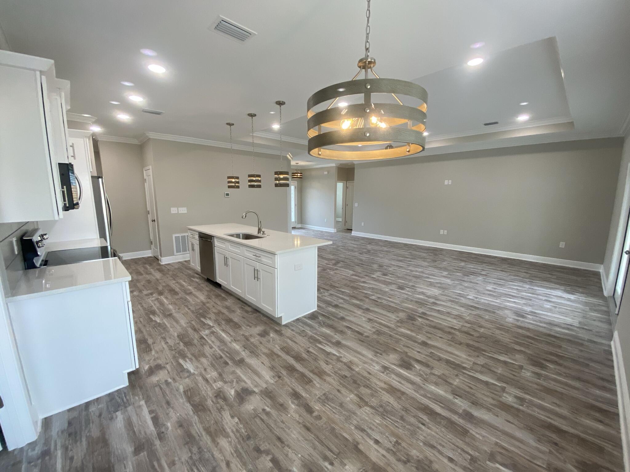 WYNNEHAVEN BEACH ESTATES - Residential