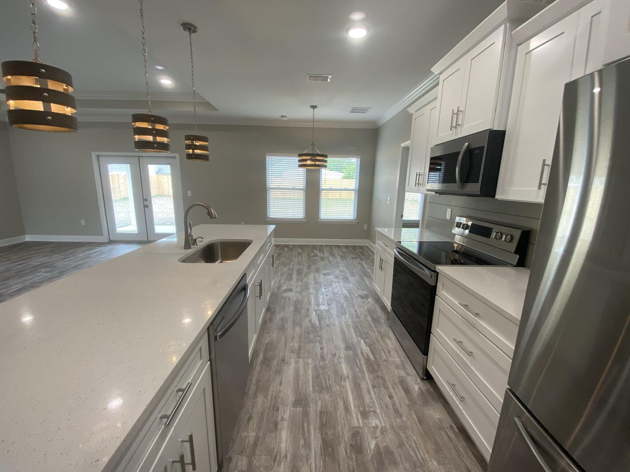 WYNNEHAVEN BEACH ESTATES - Residential