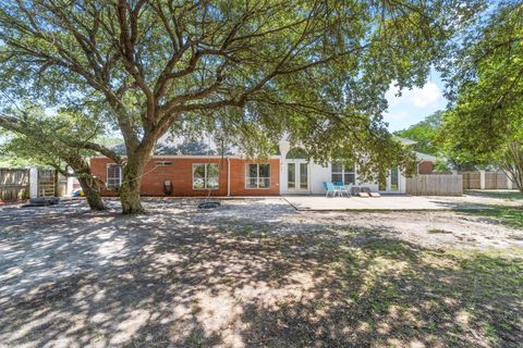 A home in Navarre