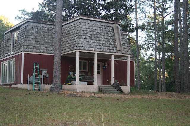 PINE SHORES - Residential