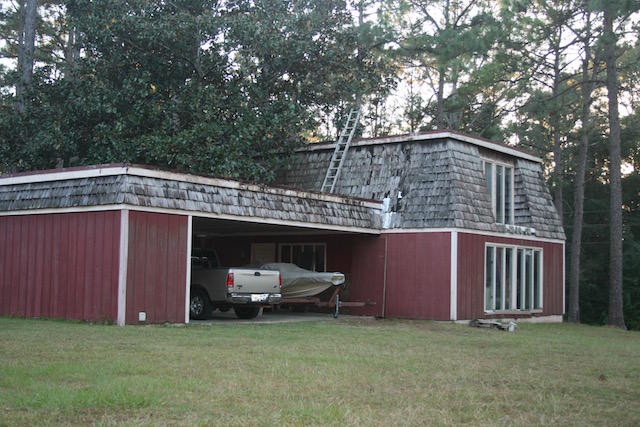 PINE SHORES - Residential