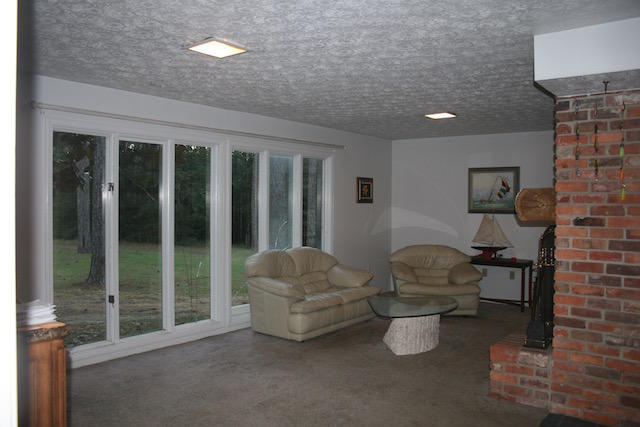 PINE SHORES - Residential