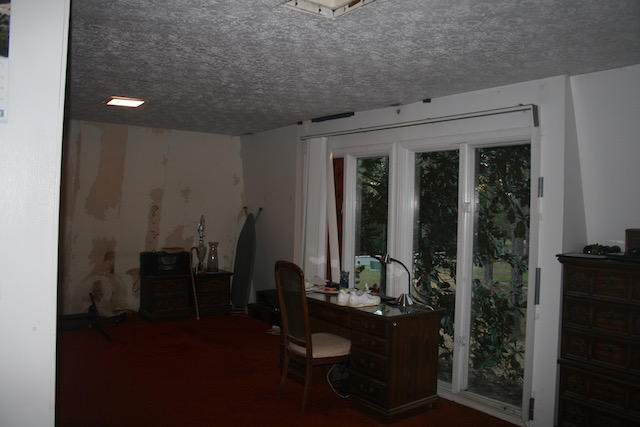 PINE SHORES - Residential