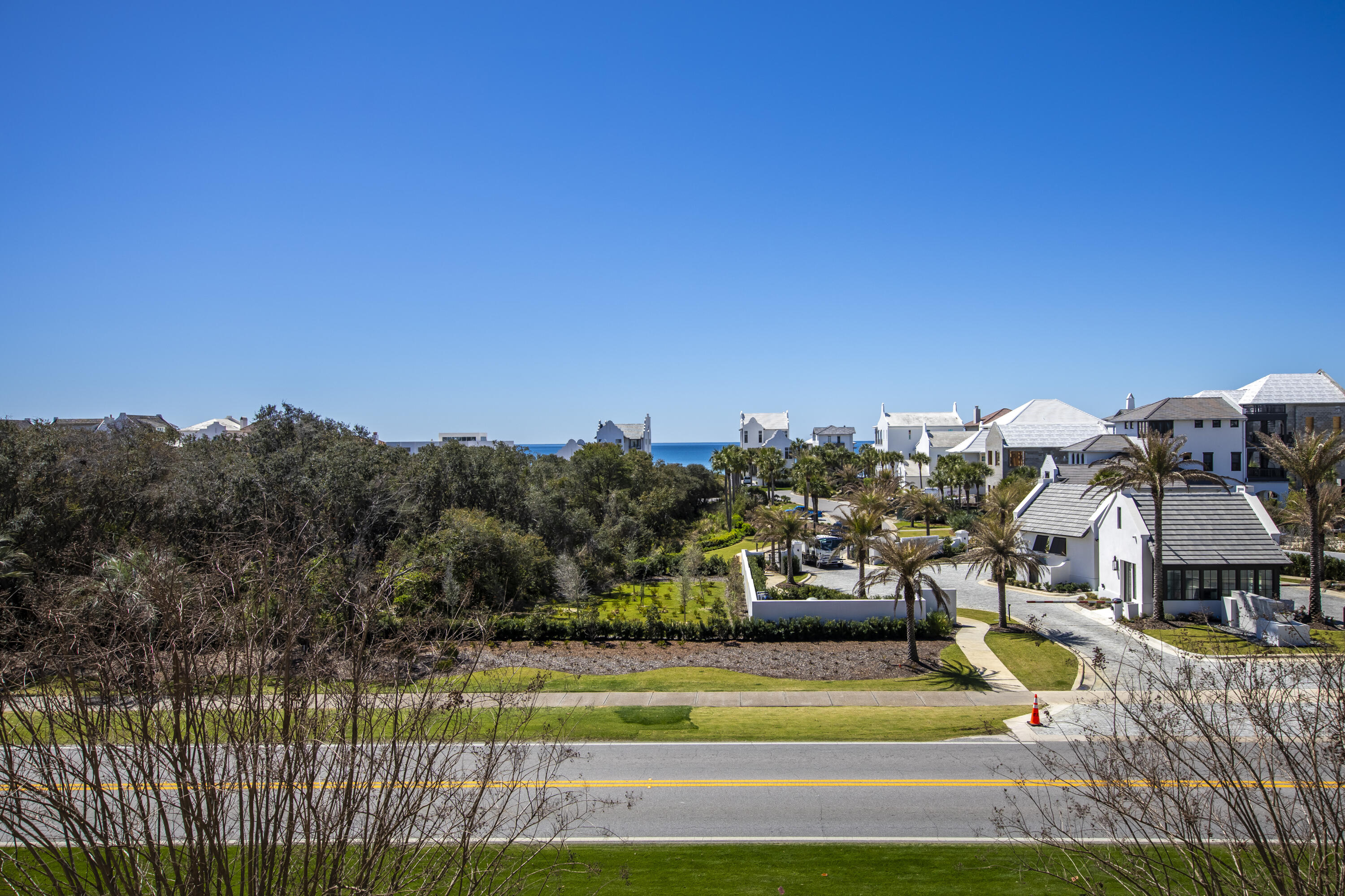 ALEXANDER AT PALM COURT - Residential