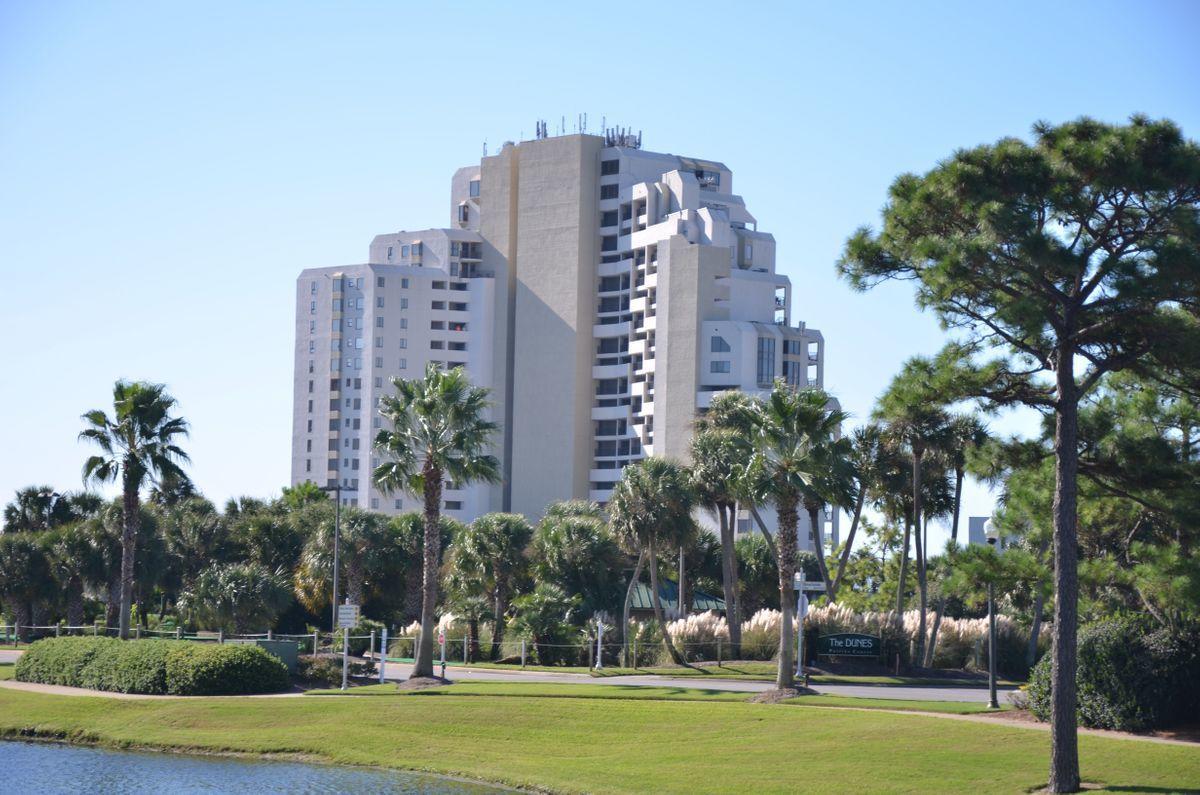 BEACHSIDE TWO - Residential