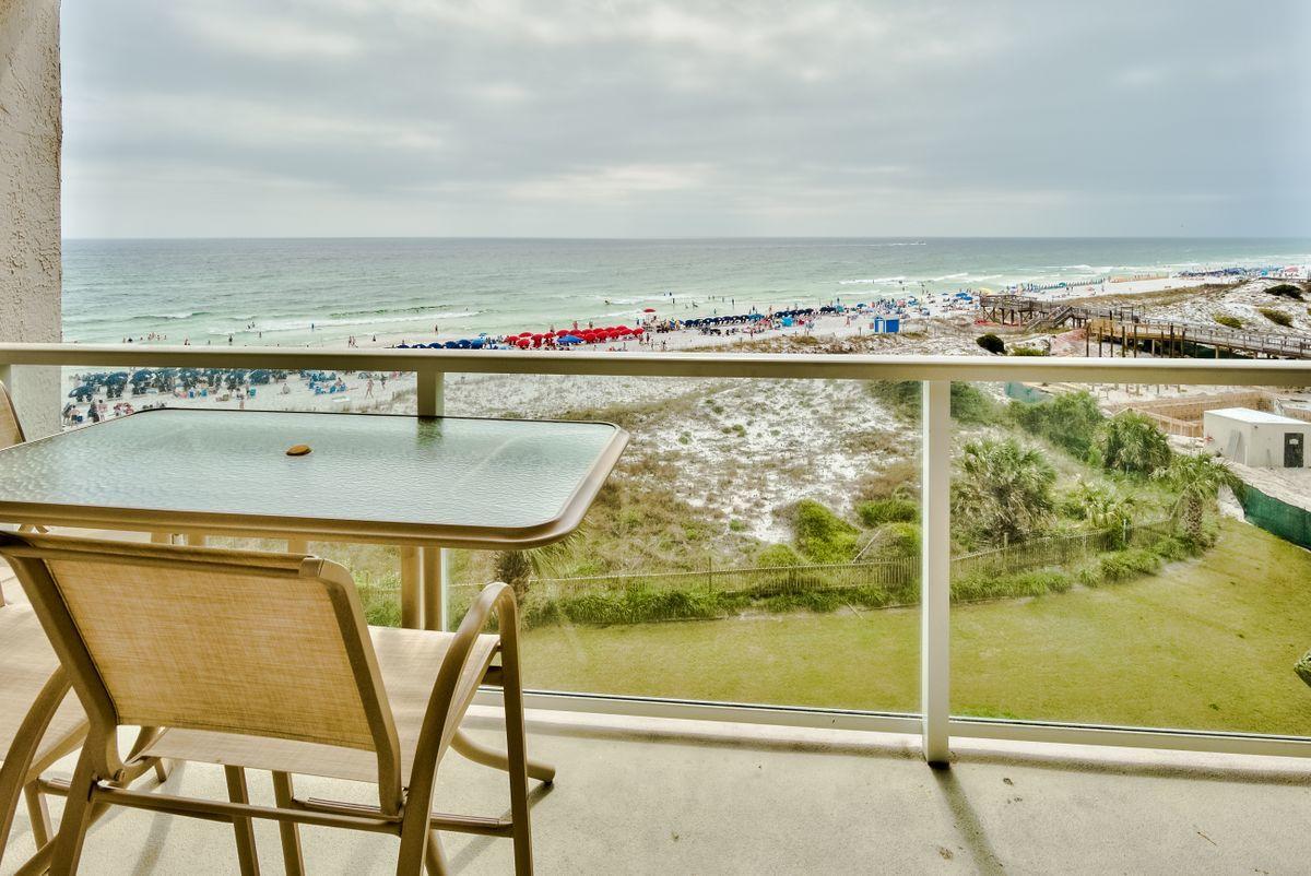 BEACHSIDE TWO - Residential