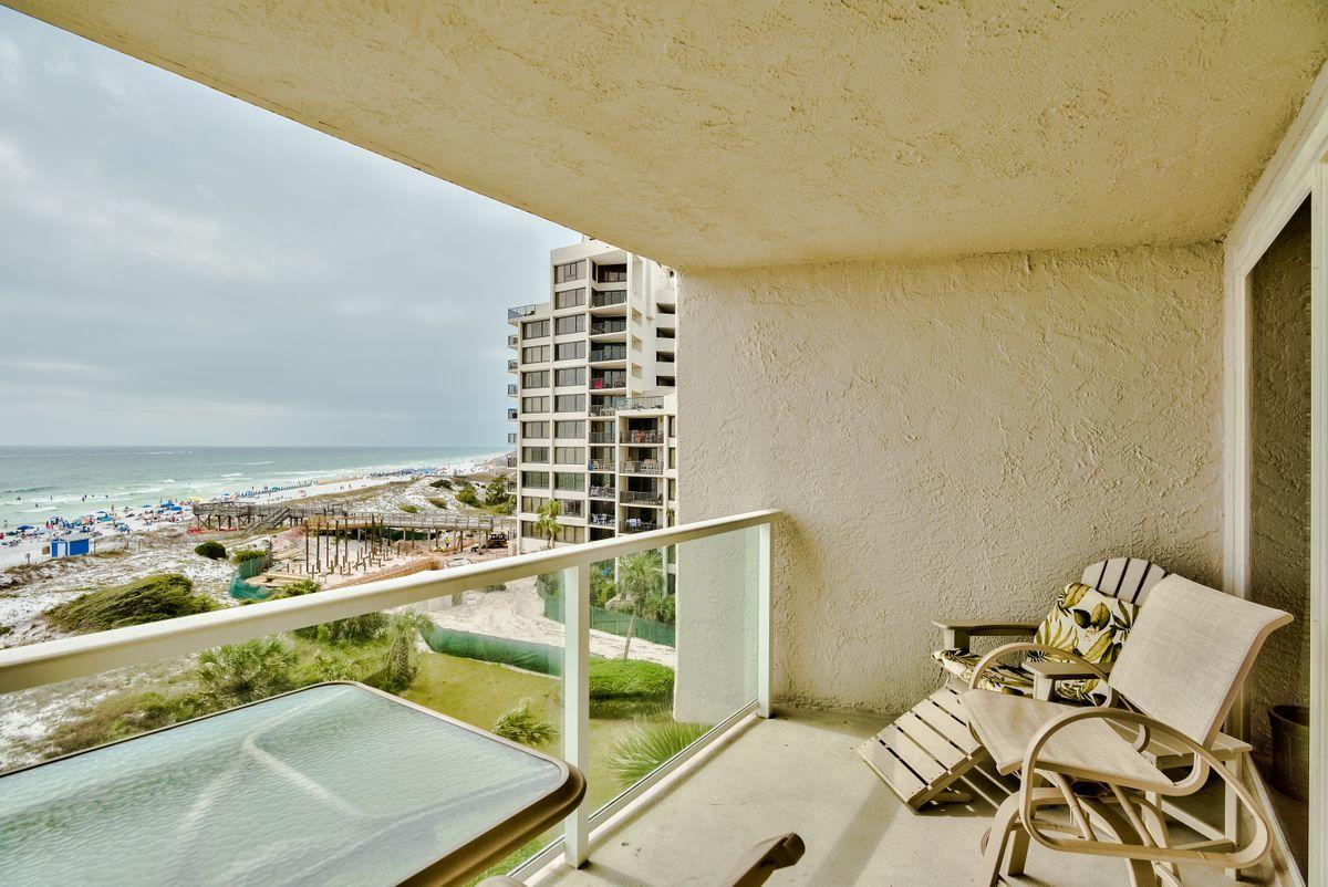 BEACHSIDE TWO - Residential