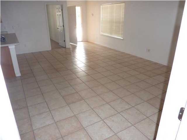 CLASSIC MANOR - Residential Lease