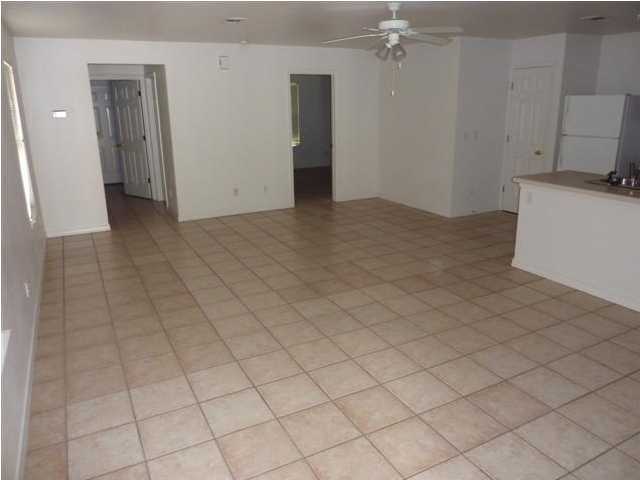 CLASSIC MANOR - Residential Lease