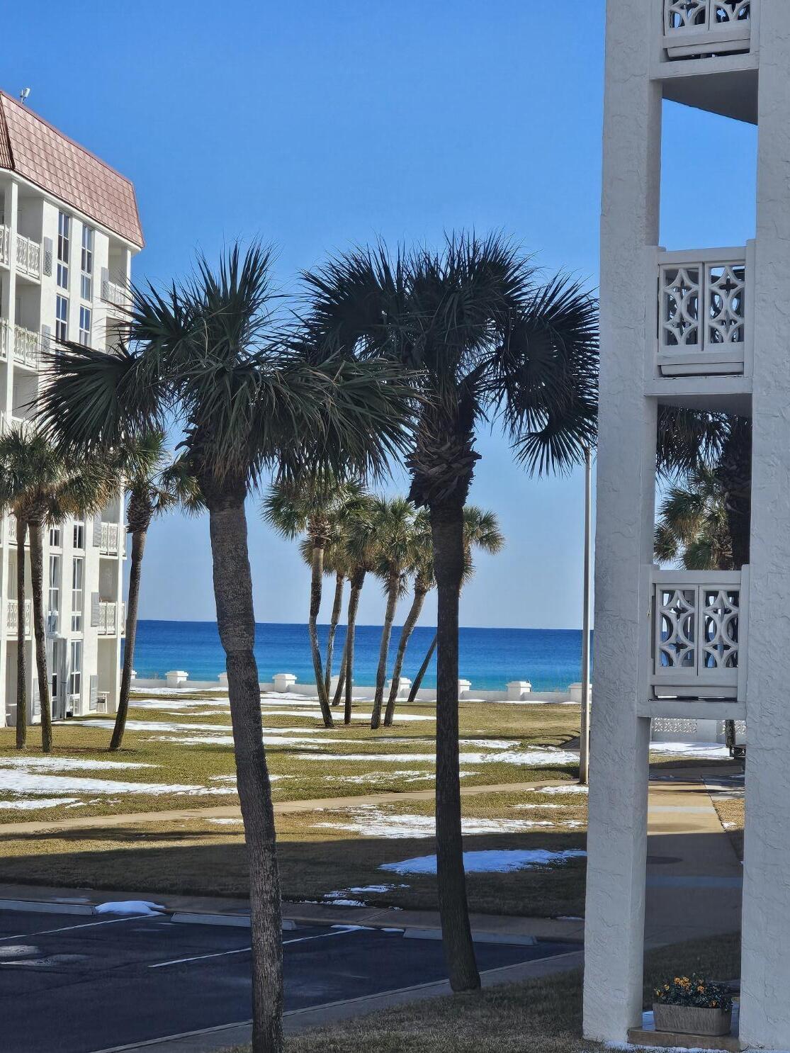 EL MATADOR CONDO - Residential