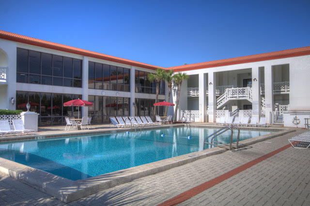 EL MATADOR CONDO - Residential