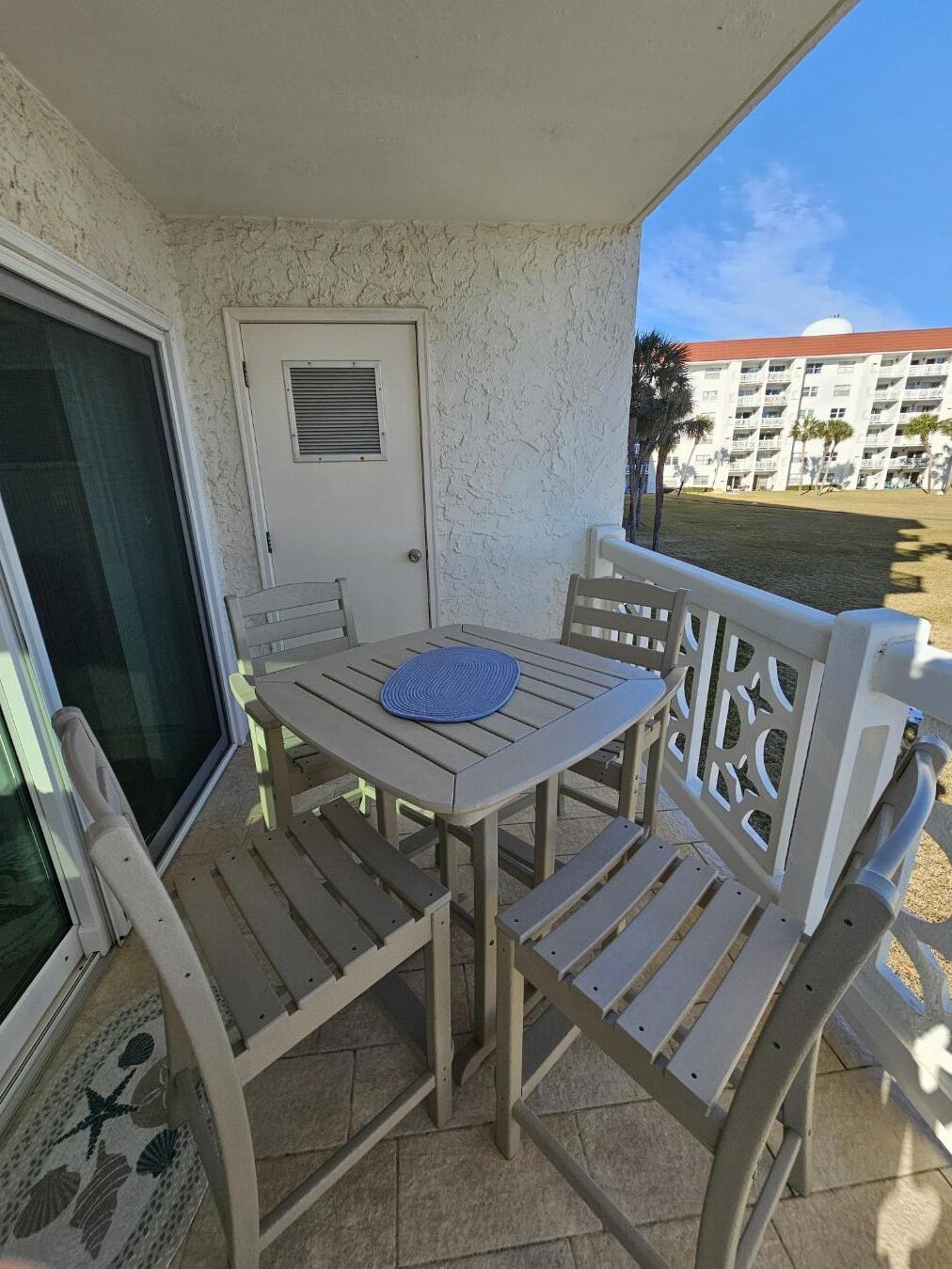 EL MATADOR CONDO - Residential