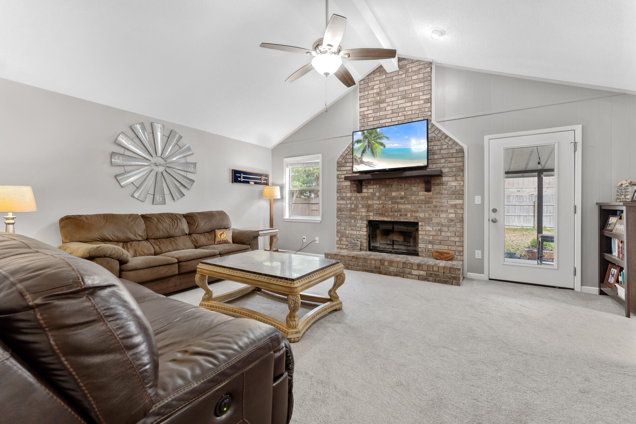 OAKRIDGE MANOR - Residential