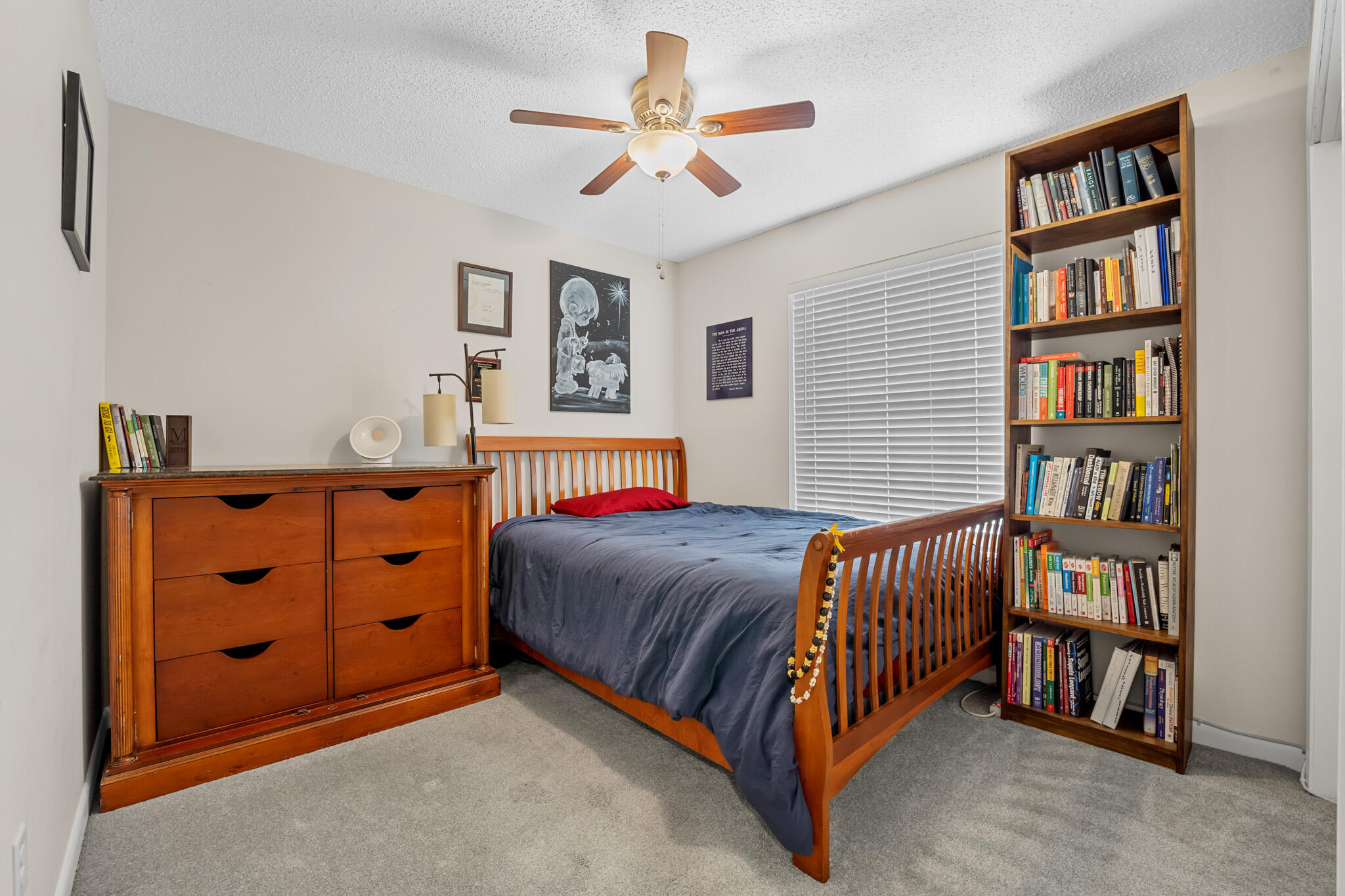 OAKRIDGE MANOR - Residential