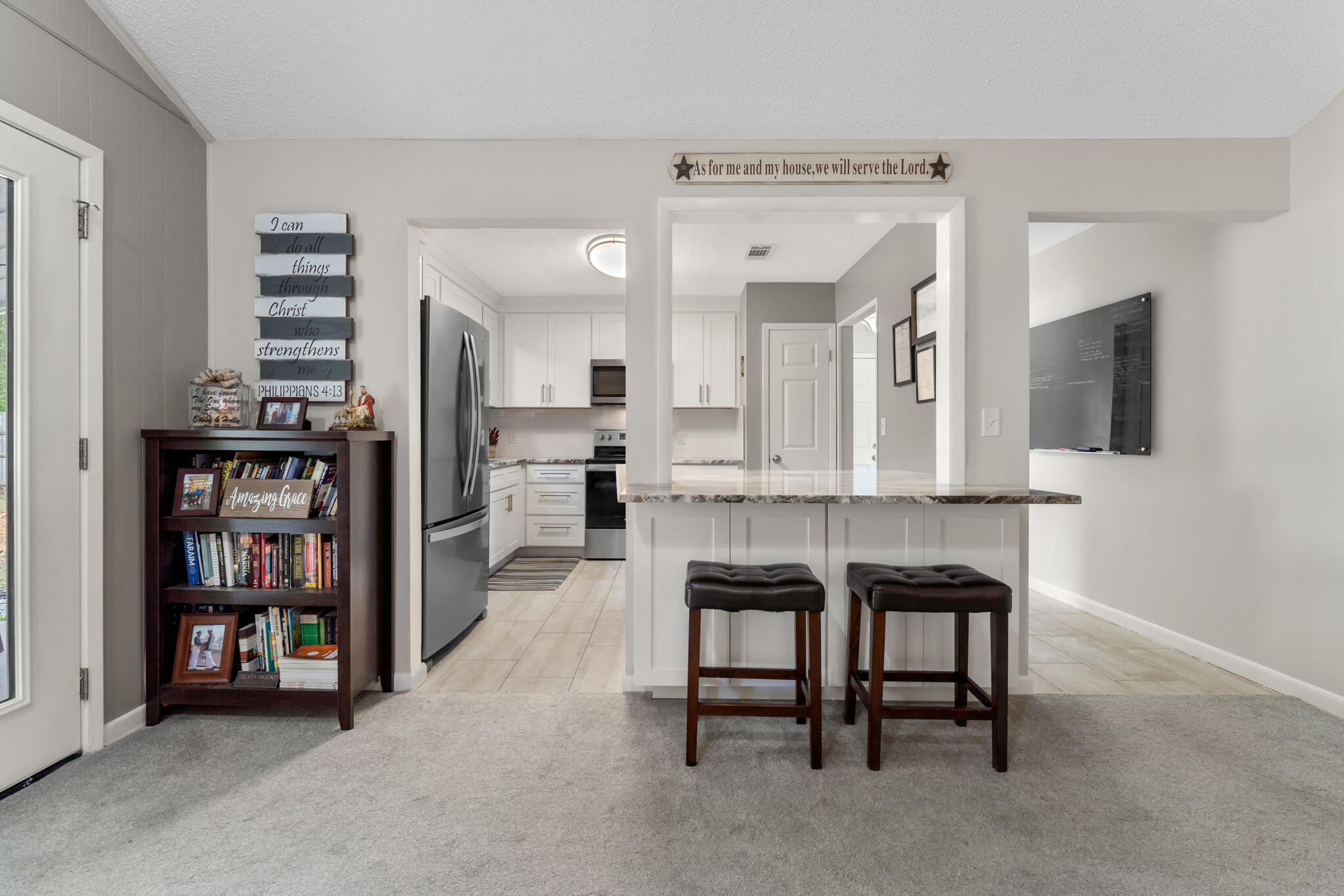 OAKRIDGE MANOR - Residential