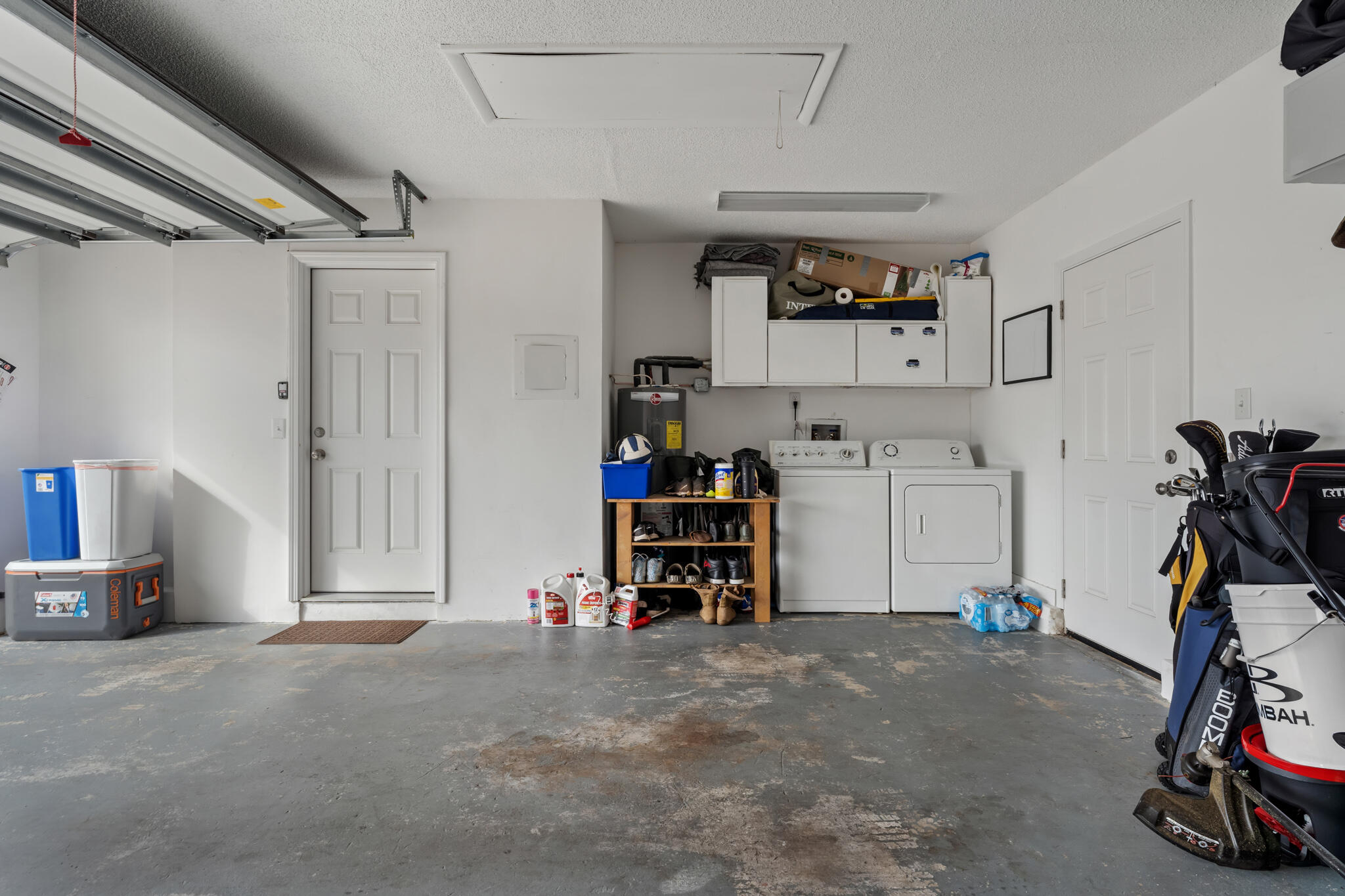 OAKRIDGE MANOR - Residential