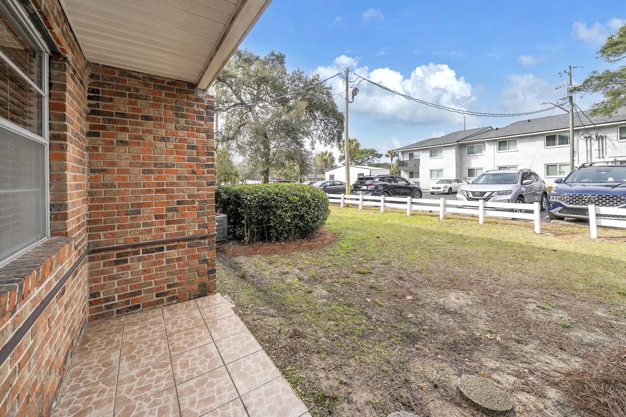 FAIR OAKS VILLAGE CONDO - Residential