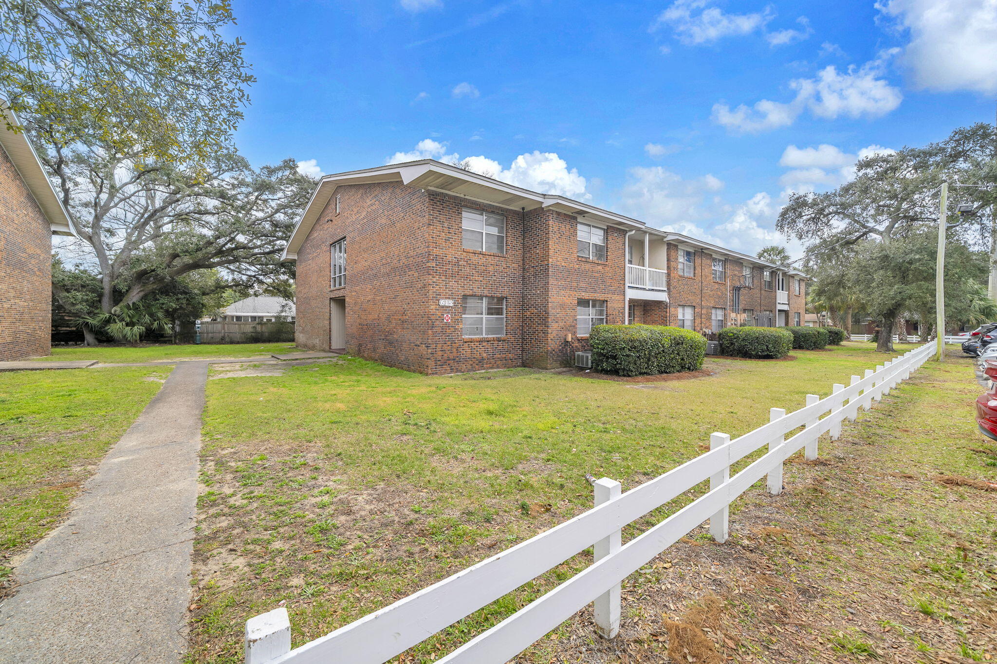 FAIR OAKS VILLAGE CONDO - Residential