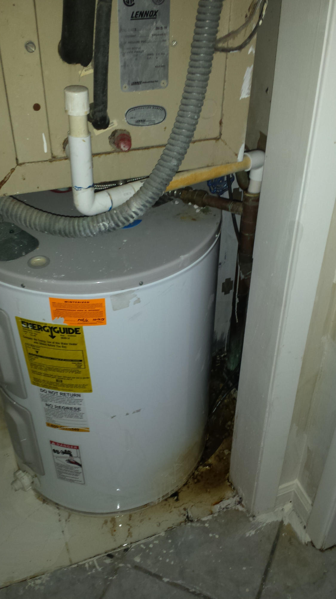 EL MATADOR CONDO - Residential