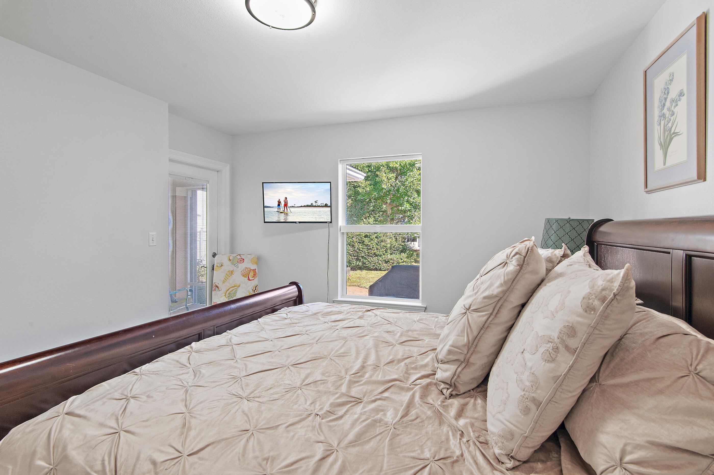 Emerald Lakes - Residential