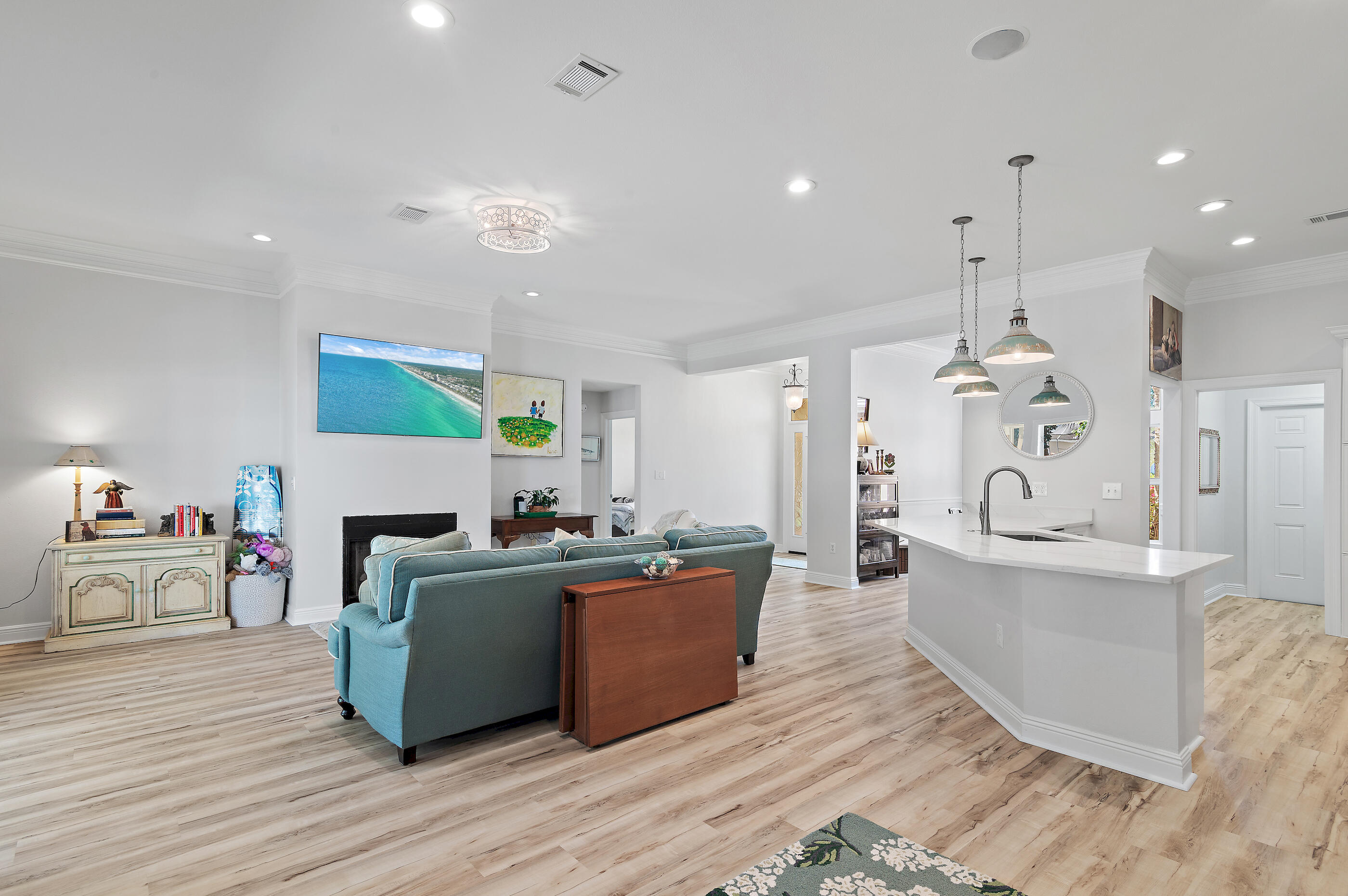 Emerald Lakes - Residential