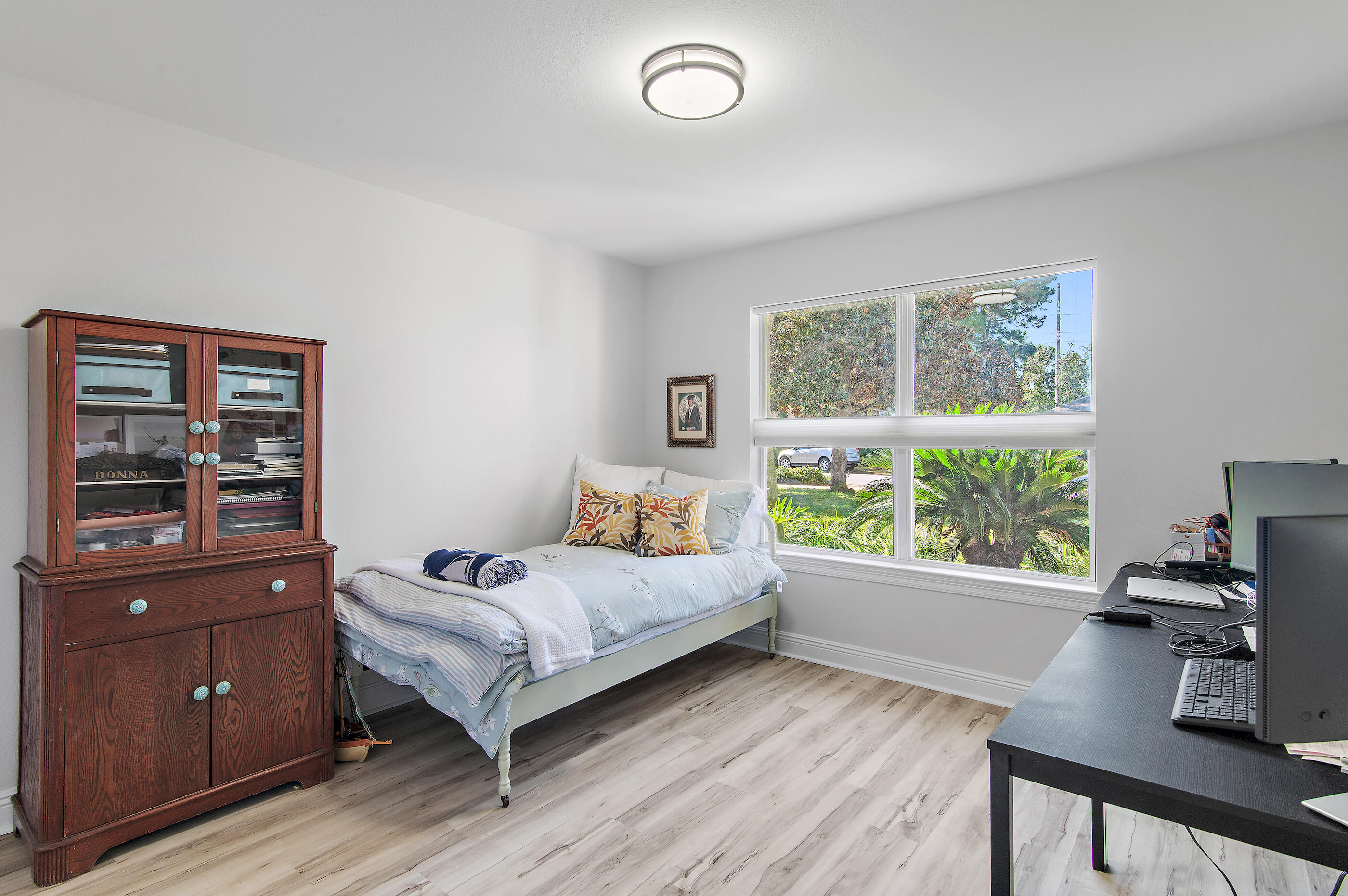 Emerald Lakes - Residential