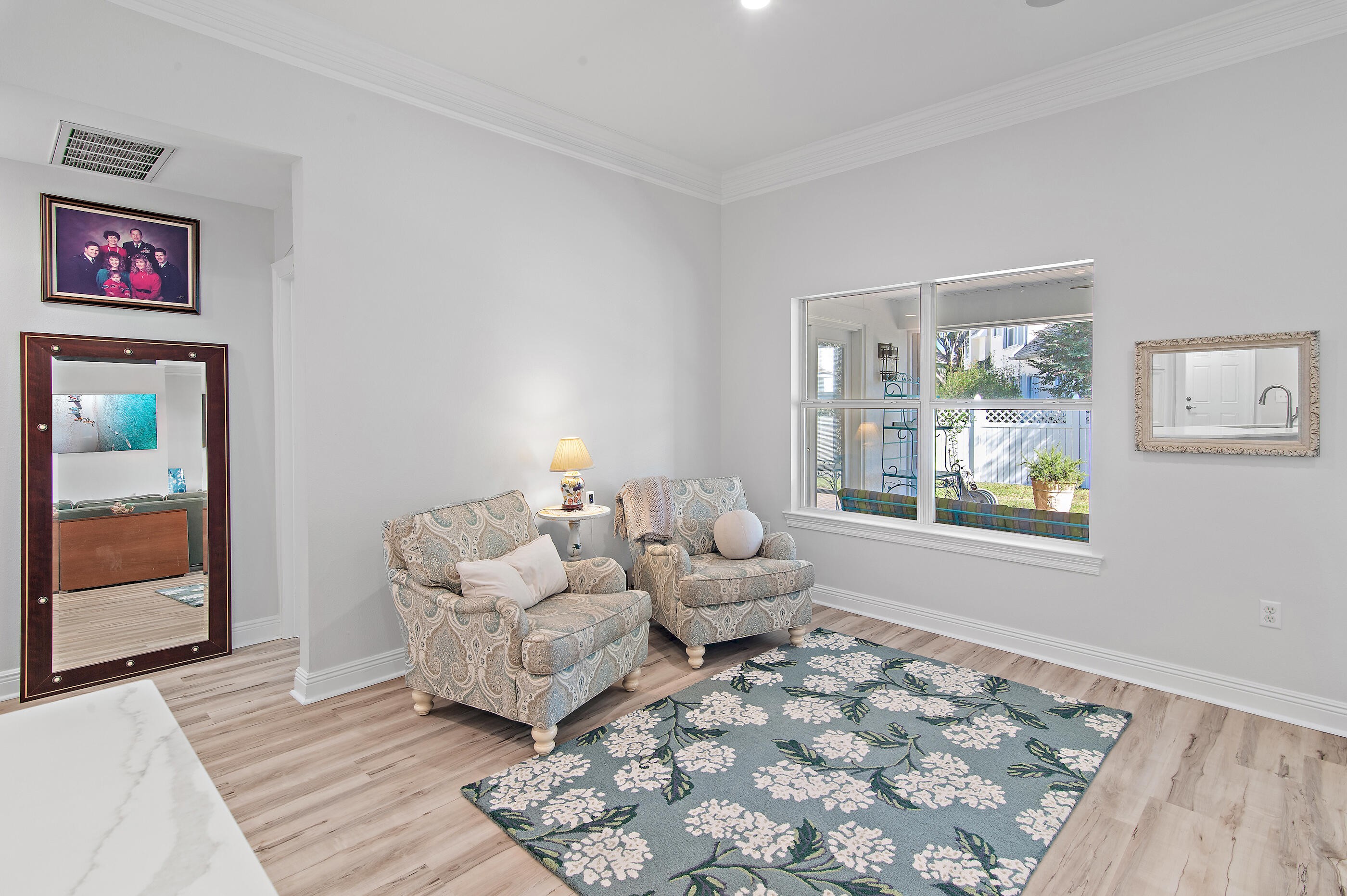 Emerald Lakes - Residential