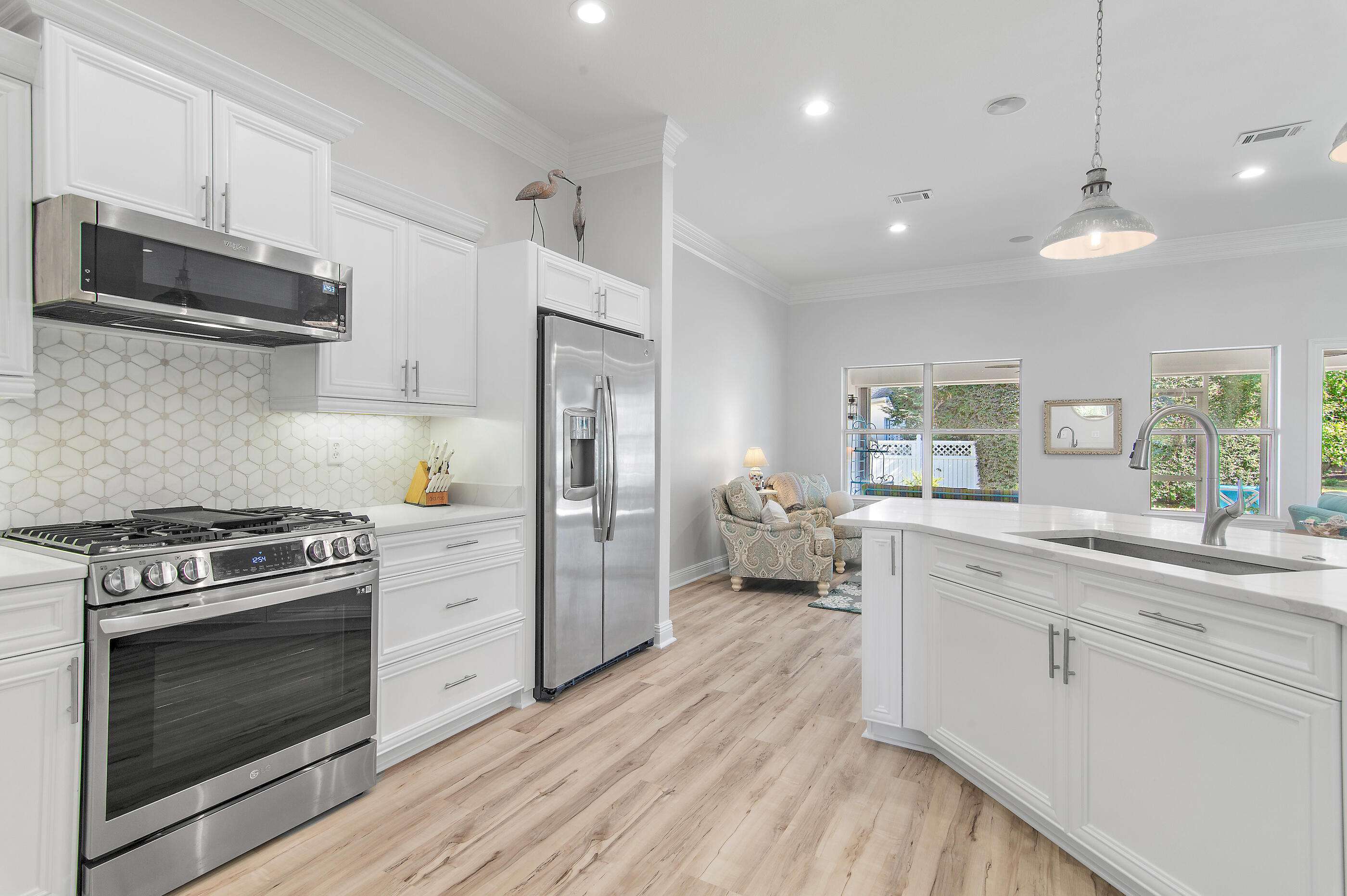 Emerald Lakes - Residential