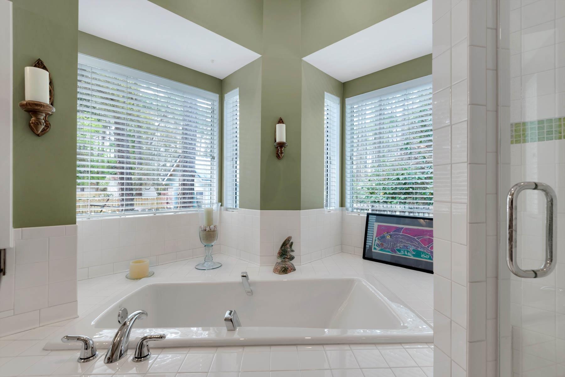 GRAYTON BEACH - Residential