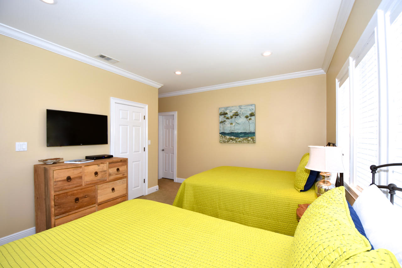 GRAYTON BEACH - Residential