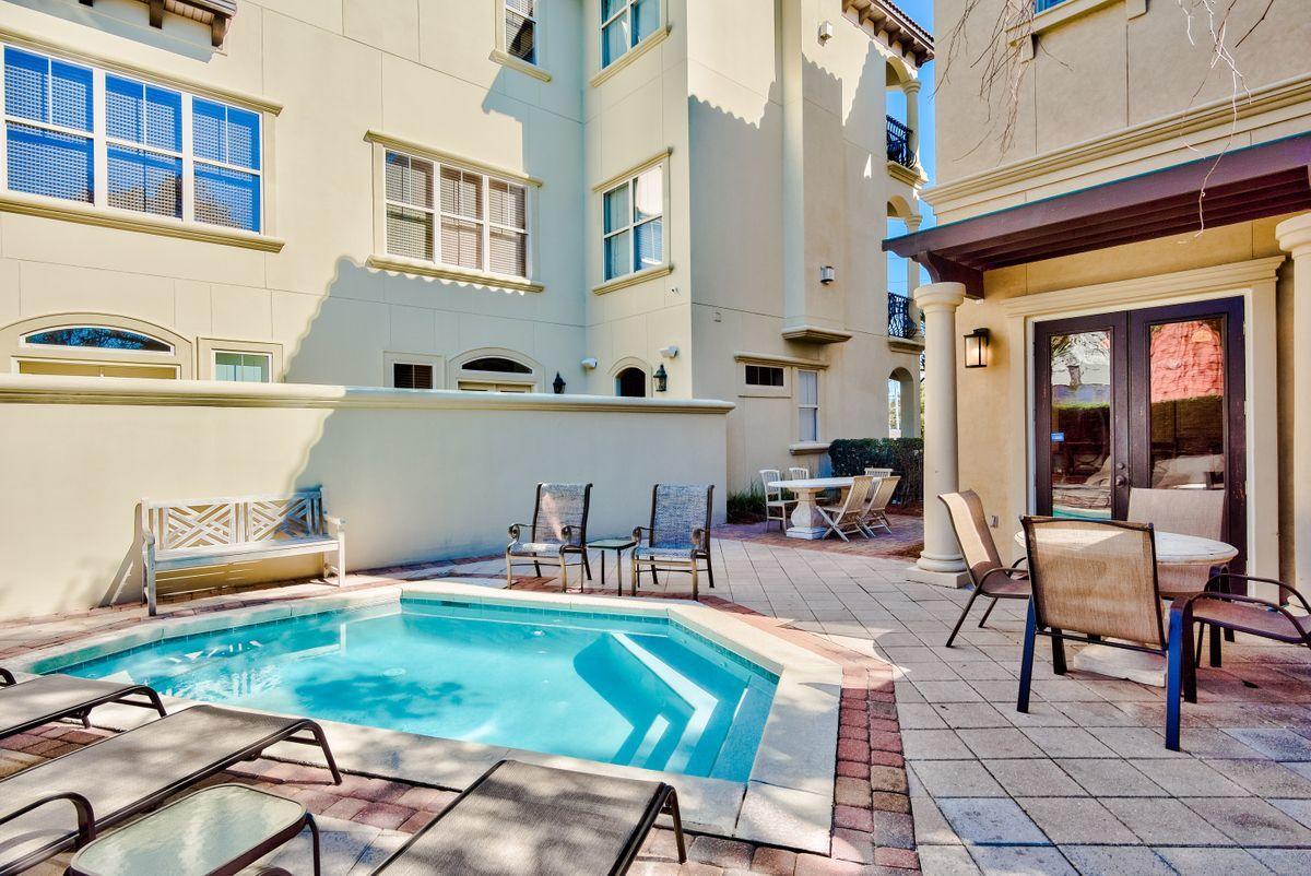 BLUE MOUNTAIN BEACH - Residential