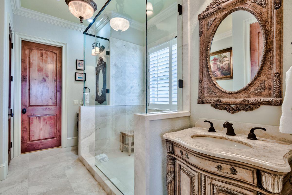 BLUE MOUNTAIN BEACH - Residential