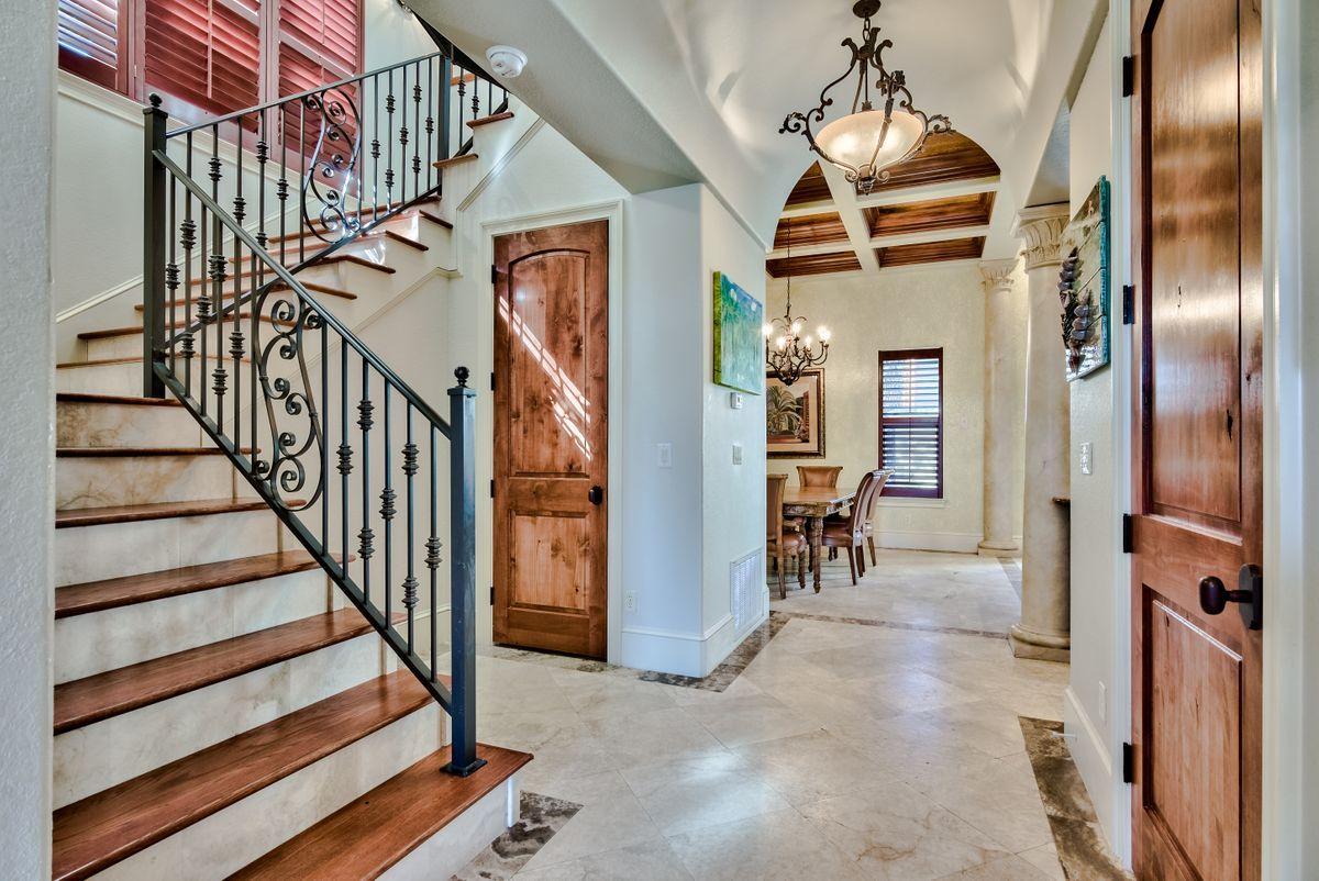 BLUE MOUNTAIN BEACH - Residential